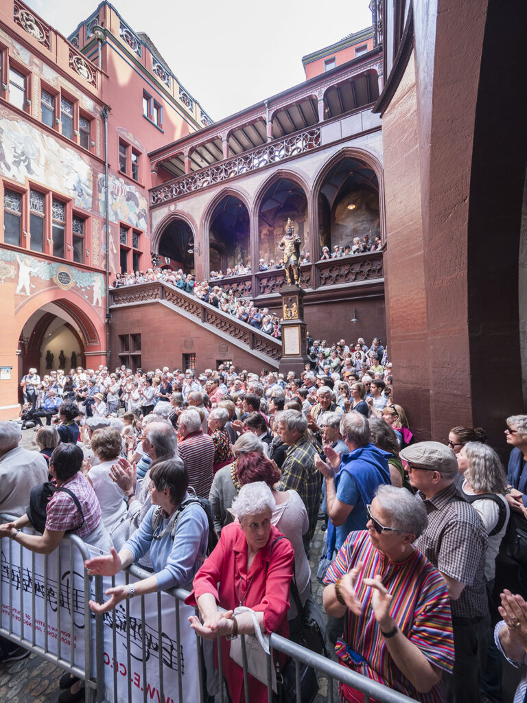 EJCF2016_SingeUfDrStross_RathausBasel_©FotoGuidoSchaerli.jpg